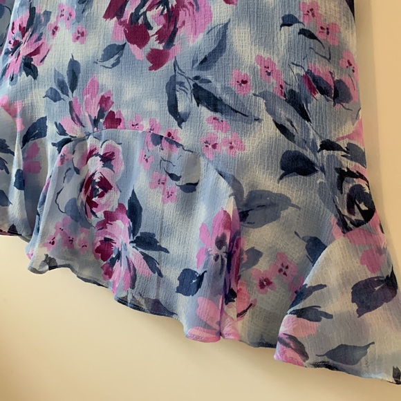 Skirt and top - Picture 6 of 9